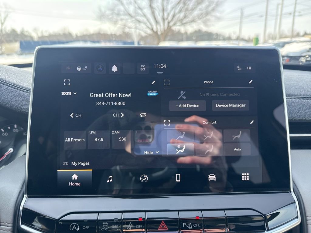 Used 2023 Jeep Compass Limited image 35