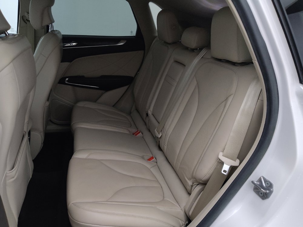 Used 2019 Lincoln MKC Reserve w/ MKC Technology Package image 18