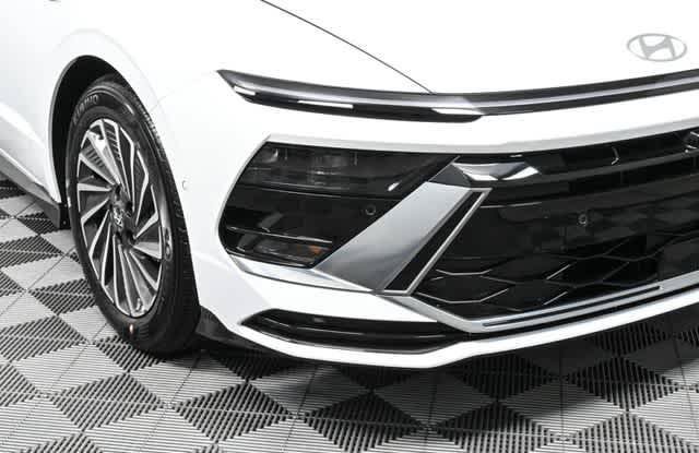 New 2025 Hyundai Sonata Limited FWD image 39