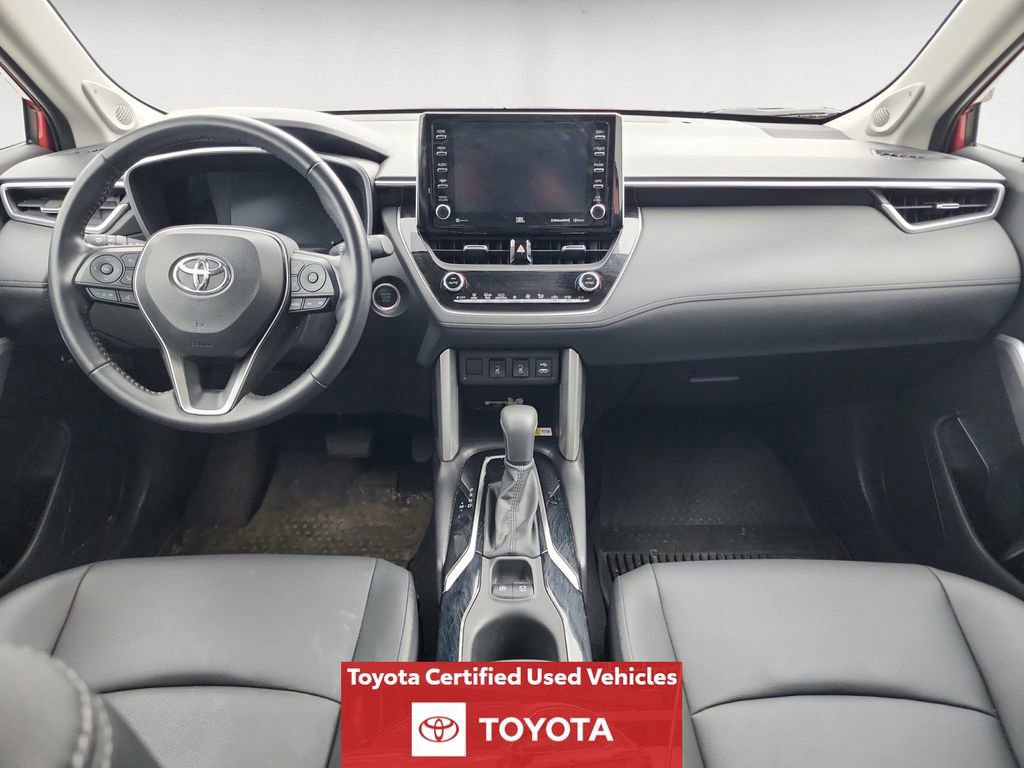 Certified 2022 Toyota Corolla Cross XLE w/ Convenience Package AWD/4WD image 12