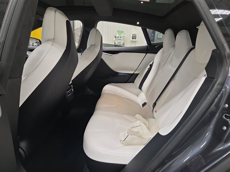 Used 2017 Tesla Model S P100D image 10