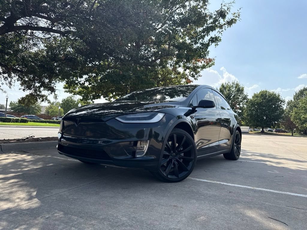 Used 2018 Tesla Model X 75D AWD/4WD image 5