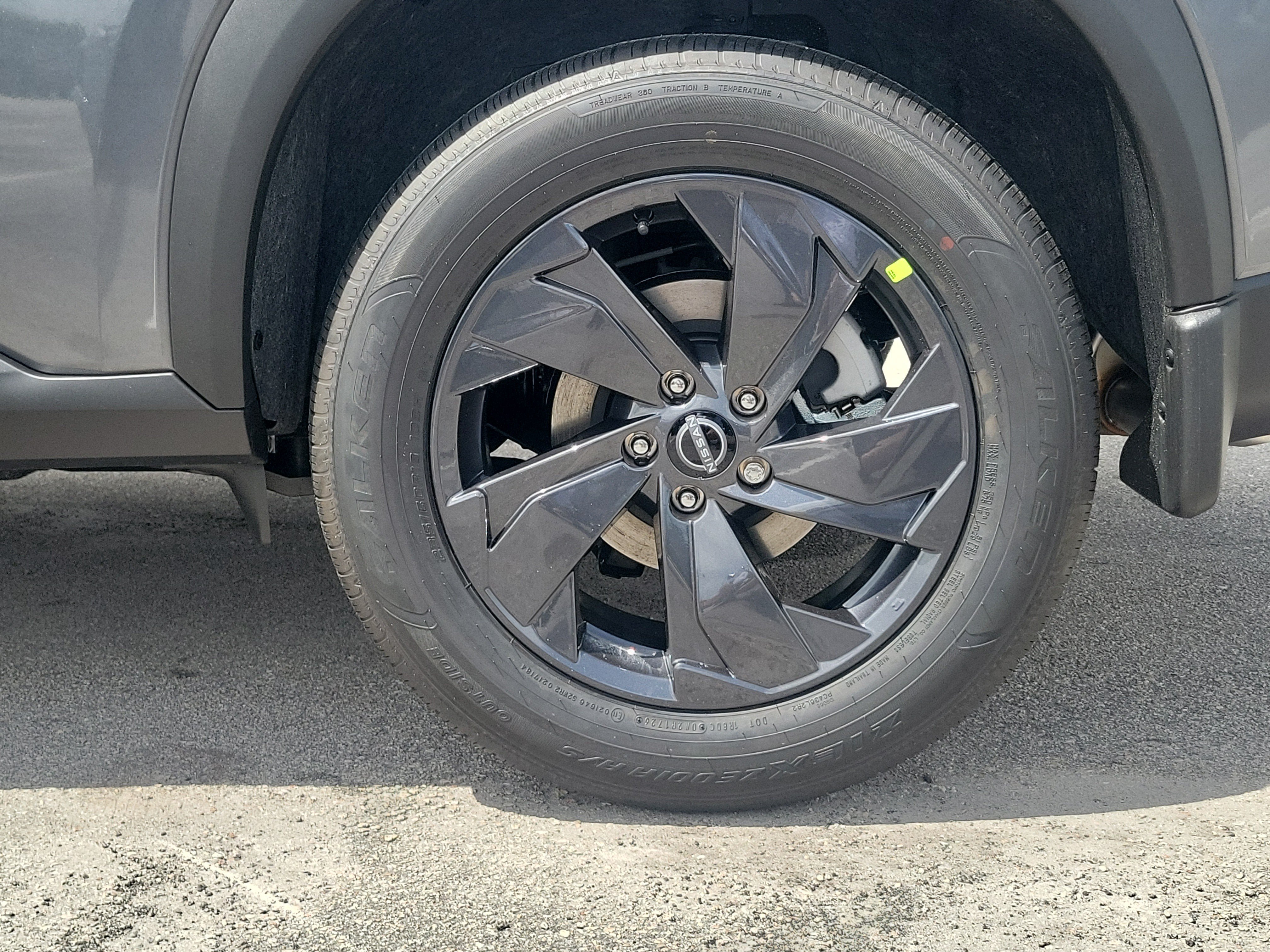 New 2027 Nissan Rogue SV FWD image 7
