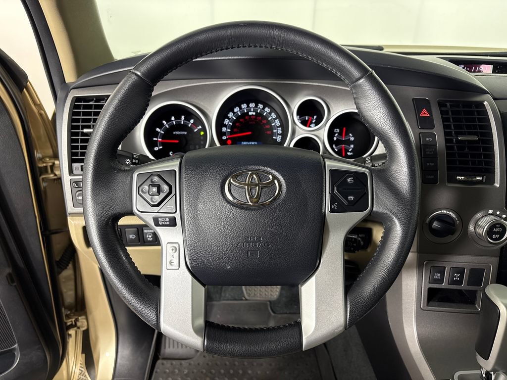 Used 2017 Toyota Sequoia Limited w/ Safety & Convenience Package AWD/4WD image 12