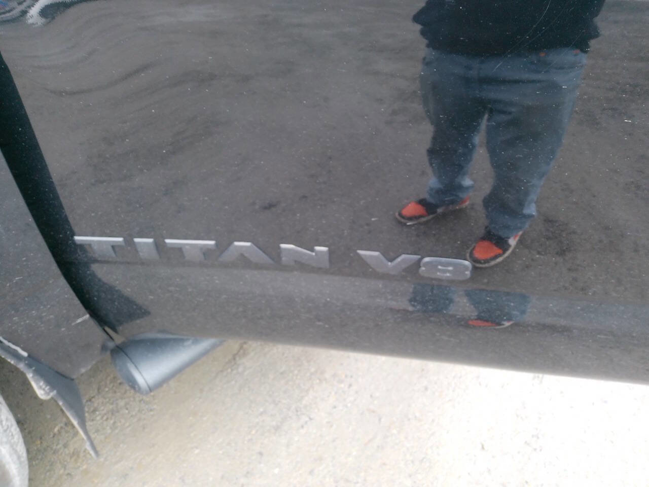 Used 2018 Nissan Titan SL w/ Midnight Edition image 33