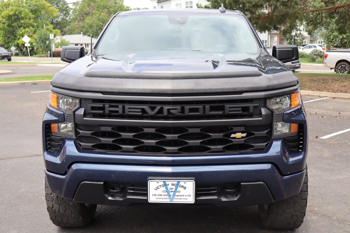 Used 2022 Chevrolet Silverado 1500 Custom AWD/4WD image 12