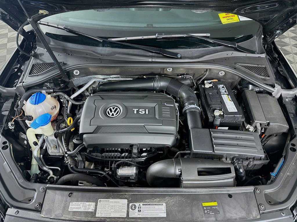 Used 2016 Volkswagen Passat 1.8T R-Line image 31