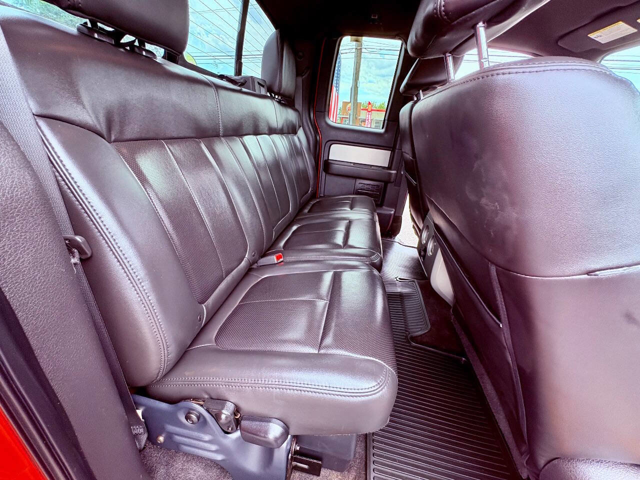 Used 2010 Ford F150 Raptor image 37