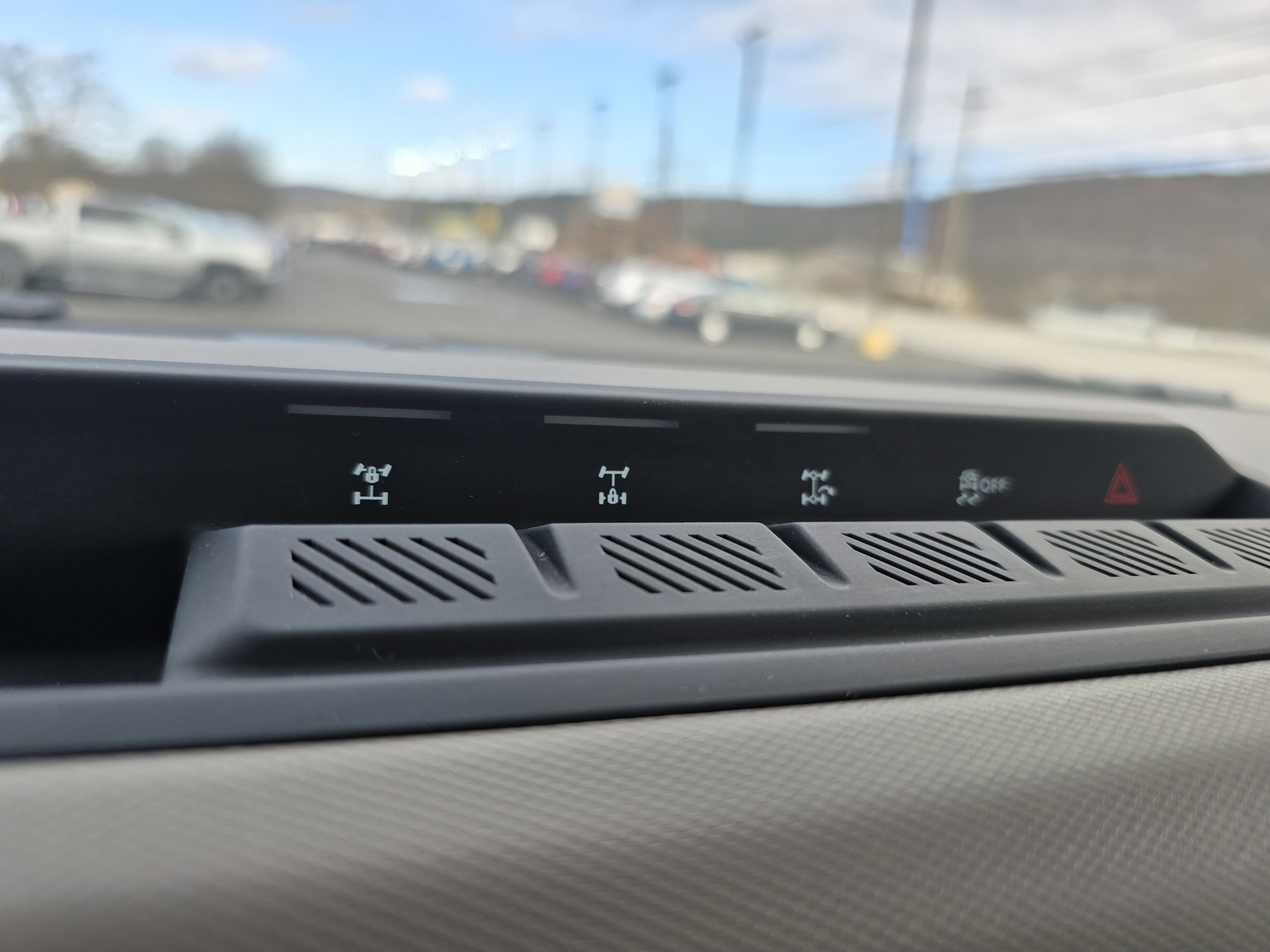 Used 2023 Ford Bronco Wildtrak image 25