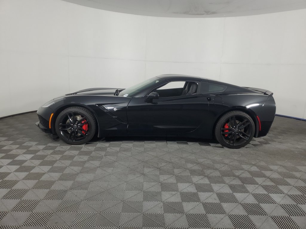 Used 2016 Chevrolet Corvette Stingray Coupe RWD image 7