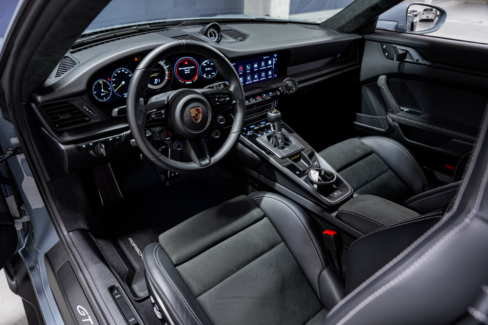 Used 2025 Porsche 911 GT3 RS RWD image 9