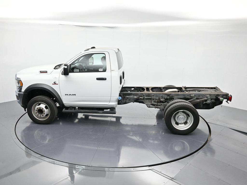 Used 2023 RAM 4500 SLT w/ Quick Order Package 2YG SLT RWD image 37