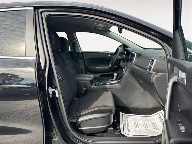 Used 2022 Kia Sportage LX w/ LX FWD Value Edition Package image 15