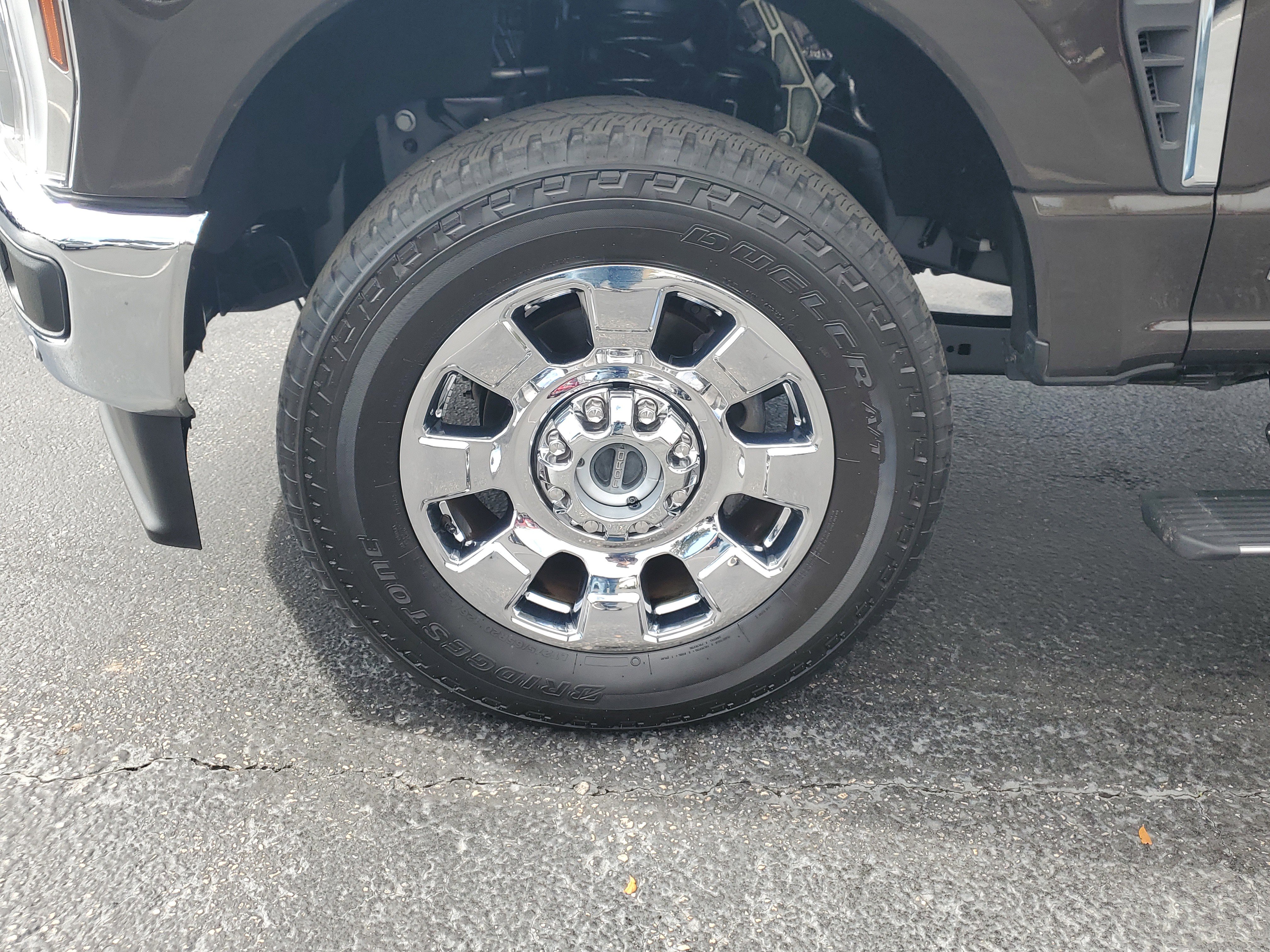 Certified 2024 Ford F250 Lariat w/ Lariat Ultimate Package image 5