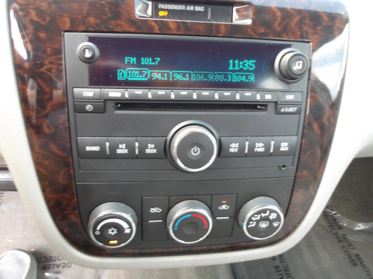 Used 2013 Chevrolet Impala LS FWD image 21