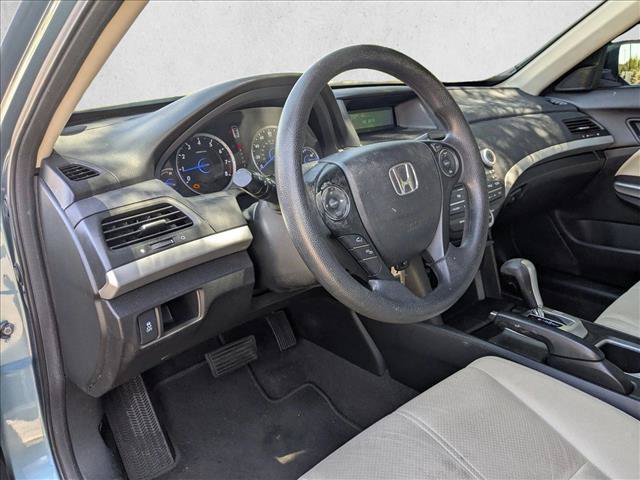 Used 2013 Honda Crosstour EX image 10