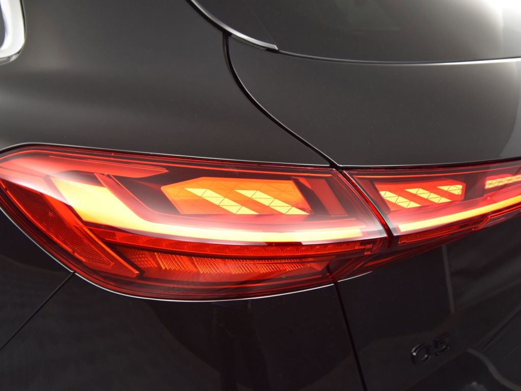 New 2025 Audi Q5 Prestige image 10