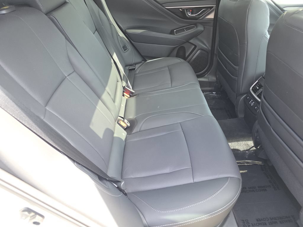 Used 2024 Subaru Outback Limited XT AWD/4WD image 32