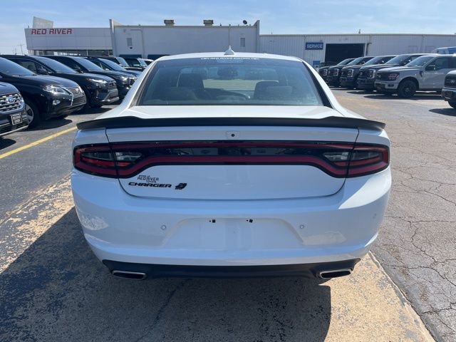 Used 2023 Dodge Charger SXT w/ Blacktop Package AWD/4WD image 5