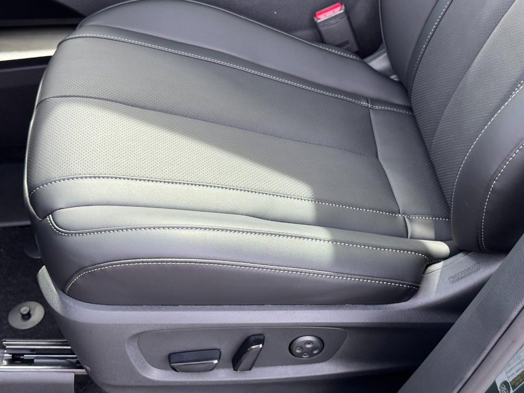 New 2026 INFINITI QX60 Luxe w/ Cargo Package image 15