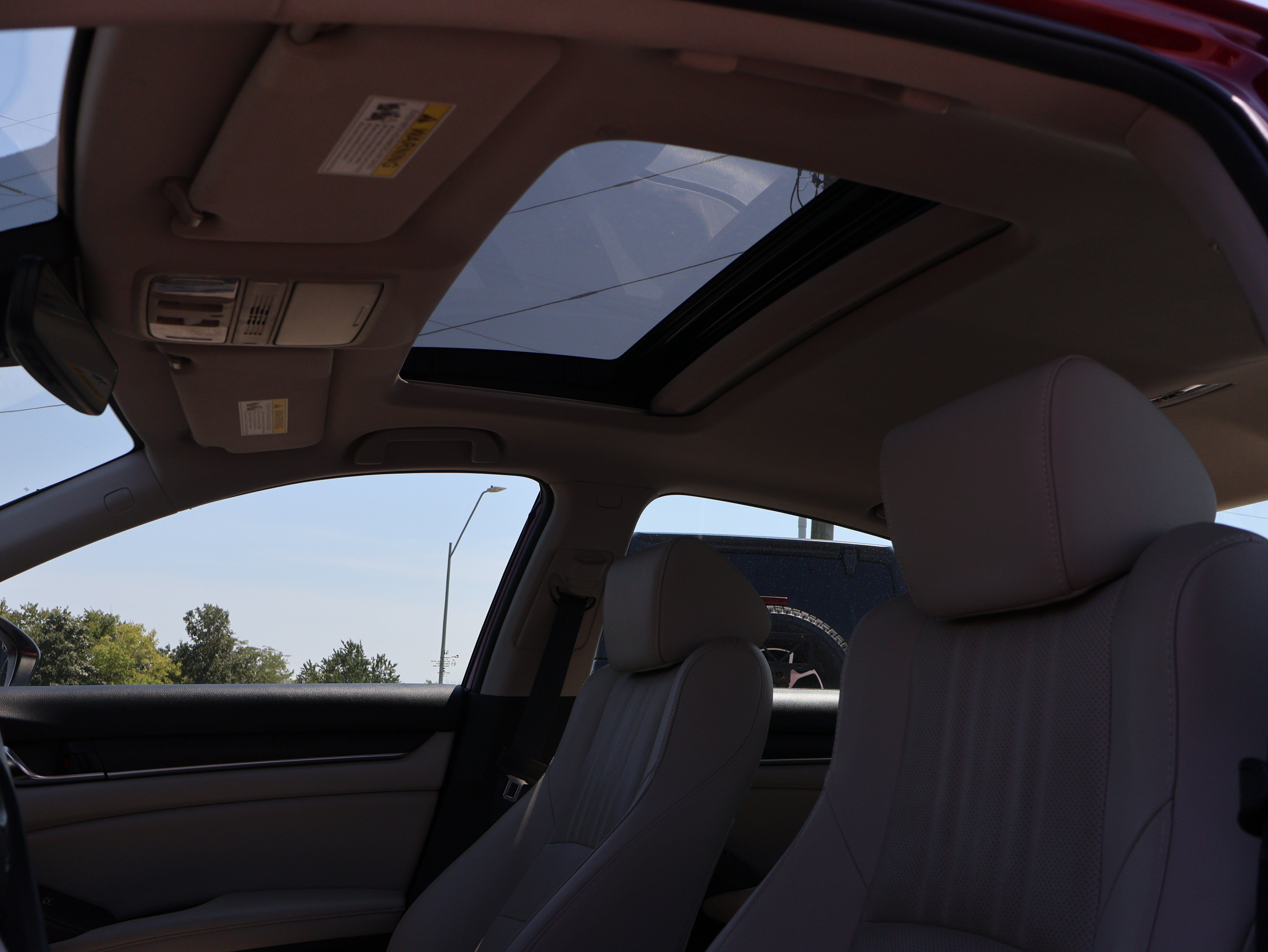 Used 2021 Honda Accord EX-L image 34