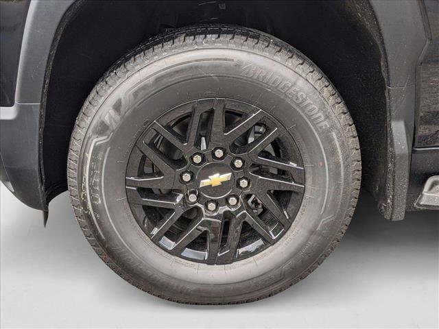 New 2026 Chevrolet Silverado EV LT image 9