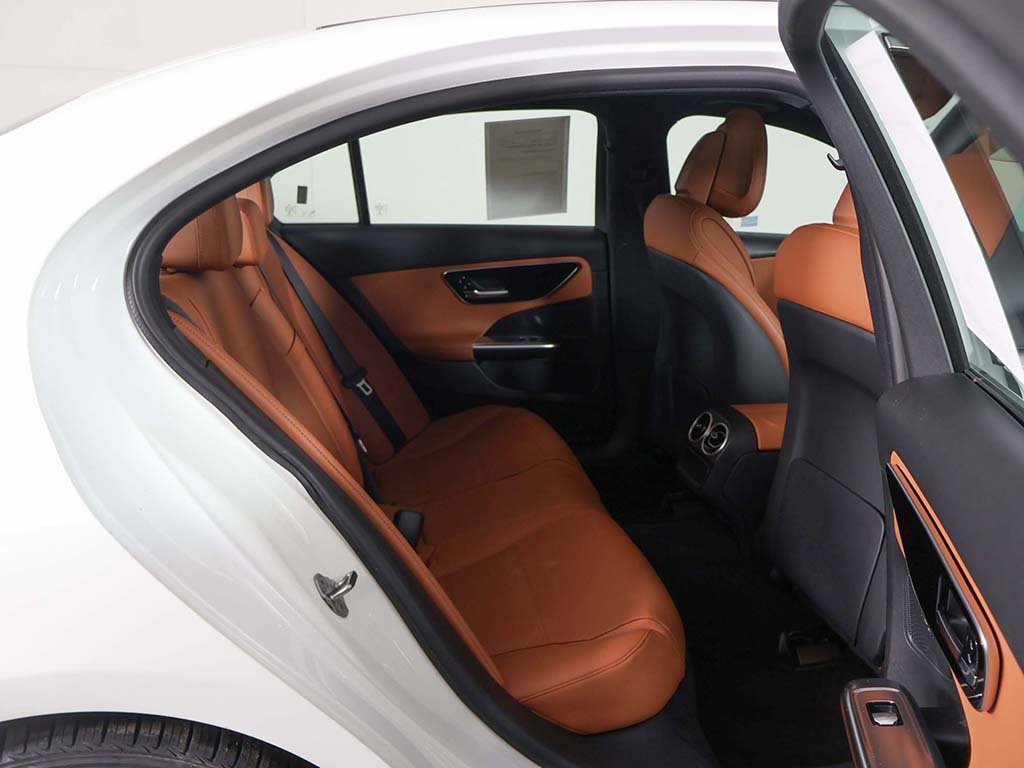Used 2022 Mercedes-Benz C 300 4MATIC Sedan w/ Exclusive Trim Package image 31