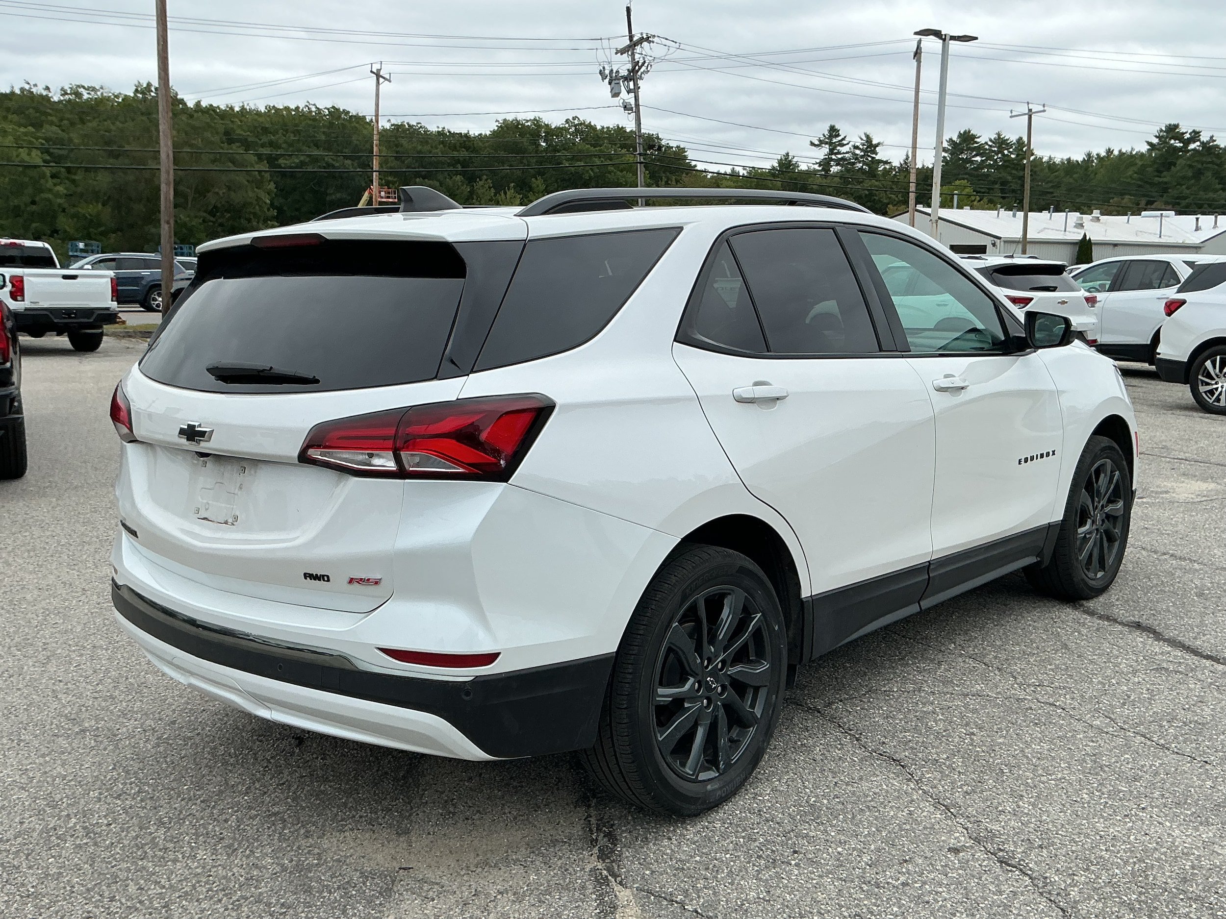 Certified 2023 Chevrolet Equinox RS w/ RS Leather Package AWD/4WD image 4