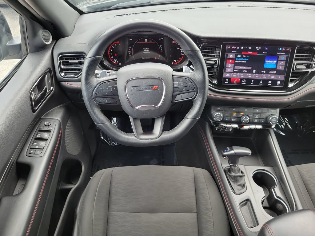 Used 2025 Dodge Durango GT RWD image 13
