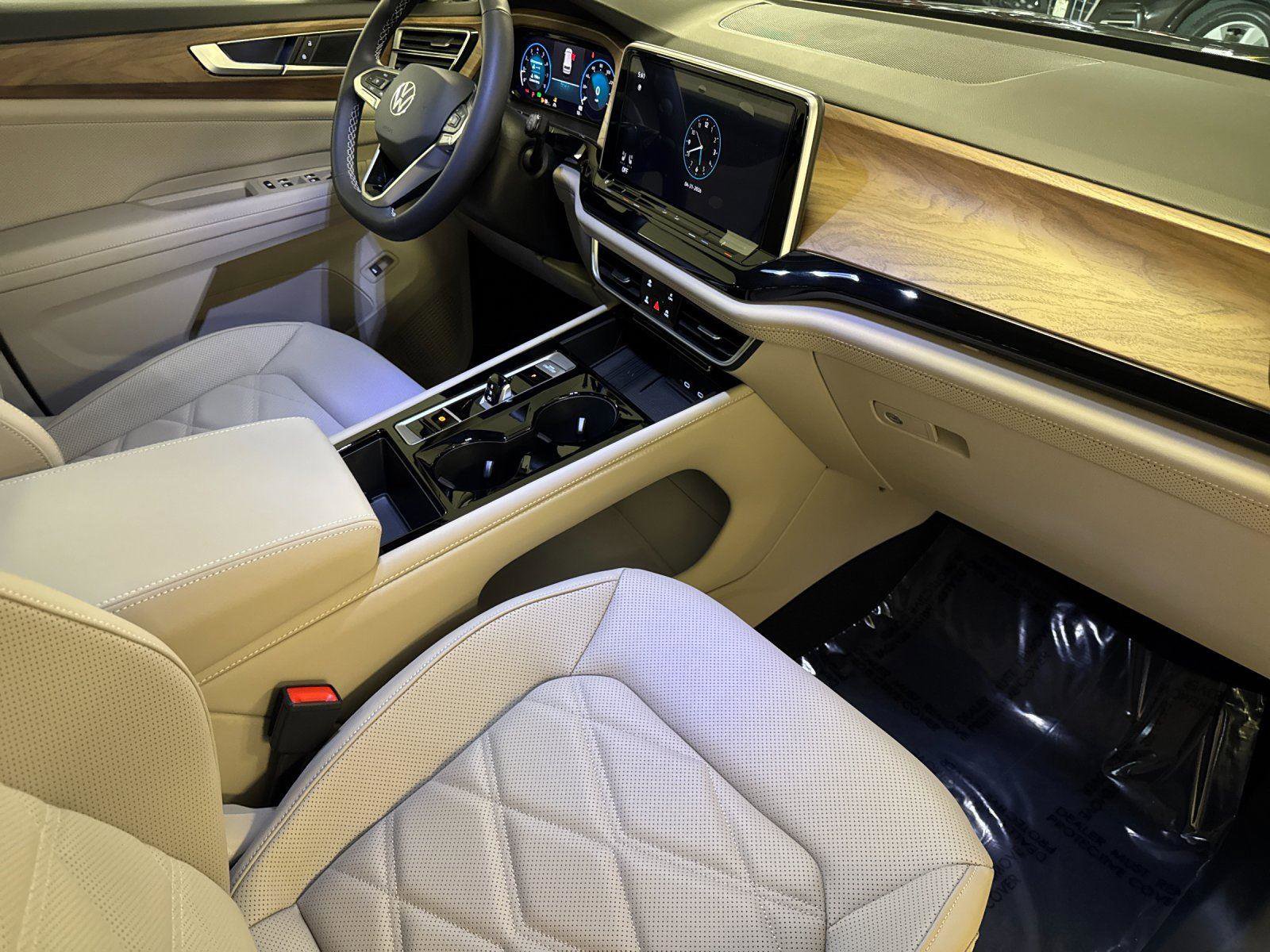 New 2026 Volkswagen Atlas SE AWD/4WD image 16