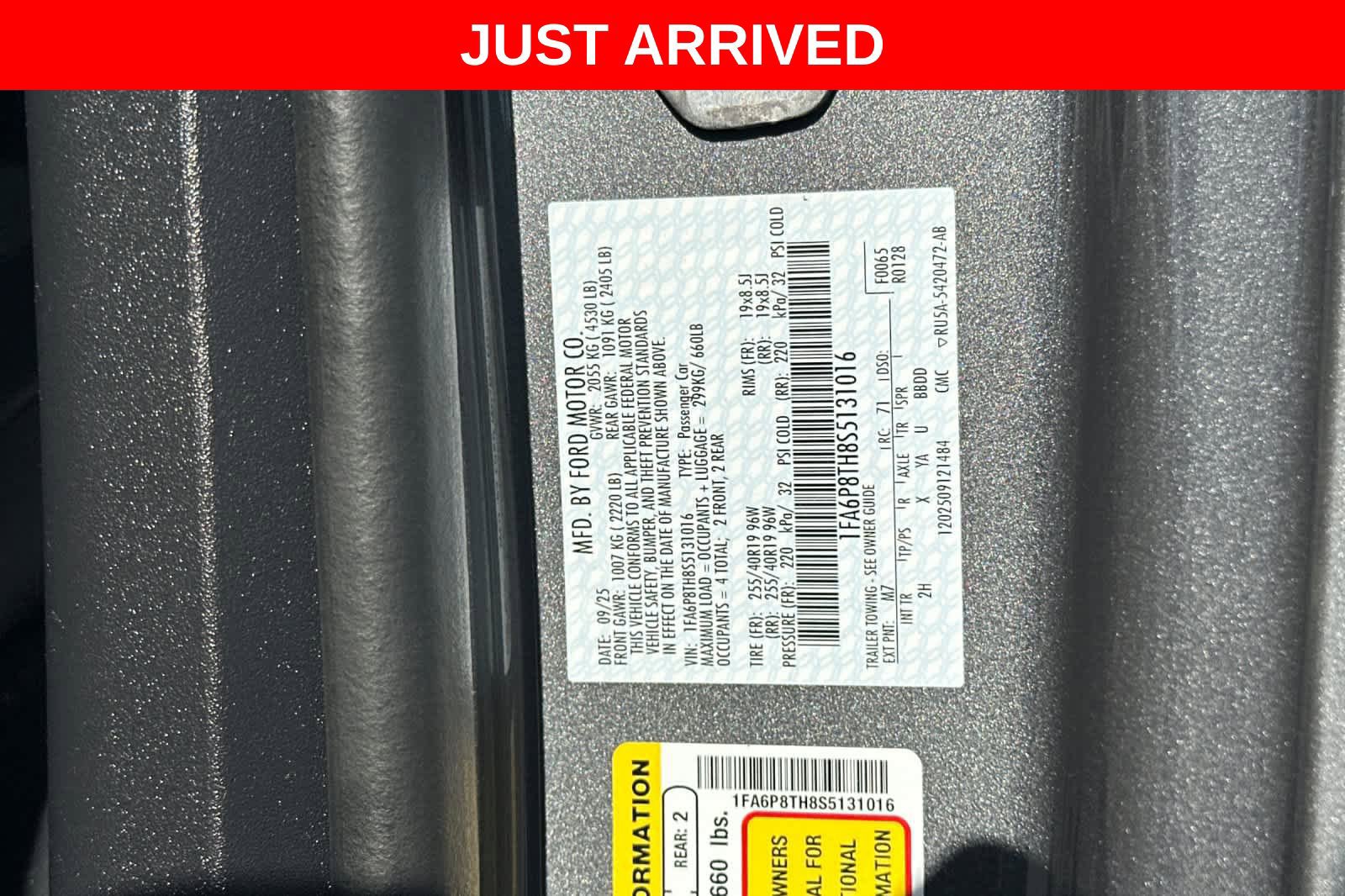 Certified 2025 Ford Mustang Coupe RWD image 28
