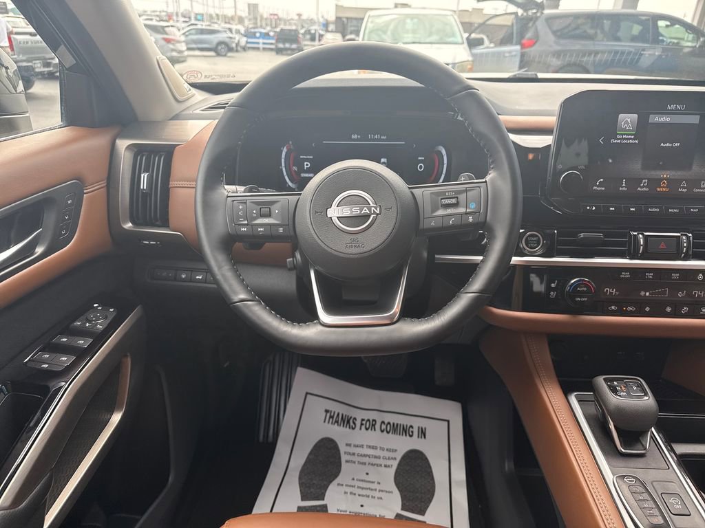 Used 2024 Nissan Pathfinder Platinum w/ Cargo Package image 17