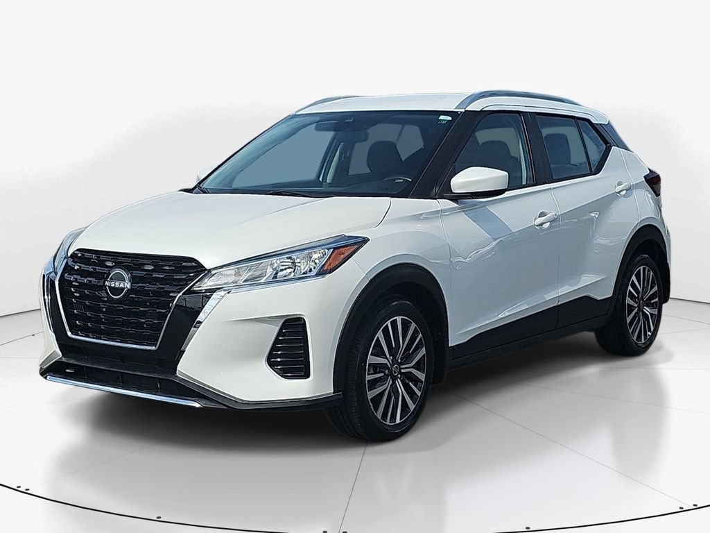 Used 2022 Nissan Kicks SV FWD image 11