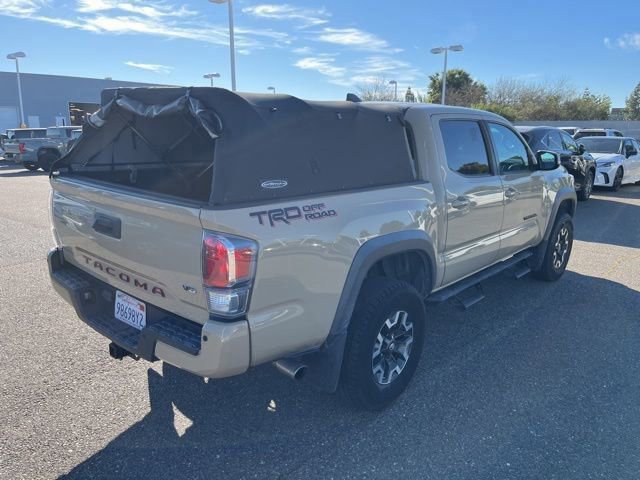 Used 2020 Toyota Tacoma TRD Off-Road w/ Technology Package image 5