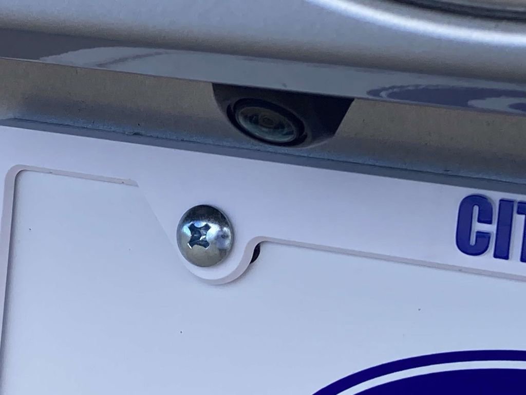 Used 2020 Subaru Outback Premium image 12