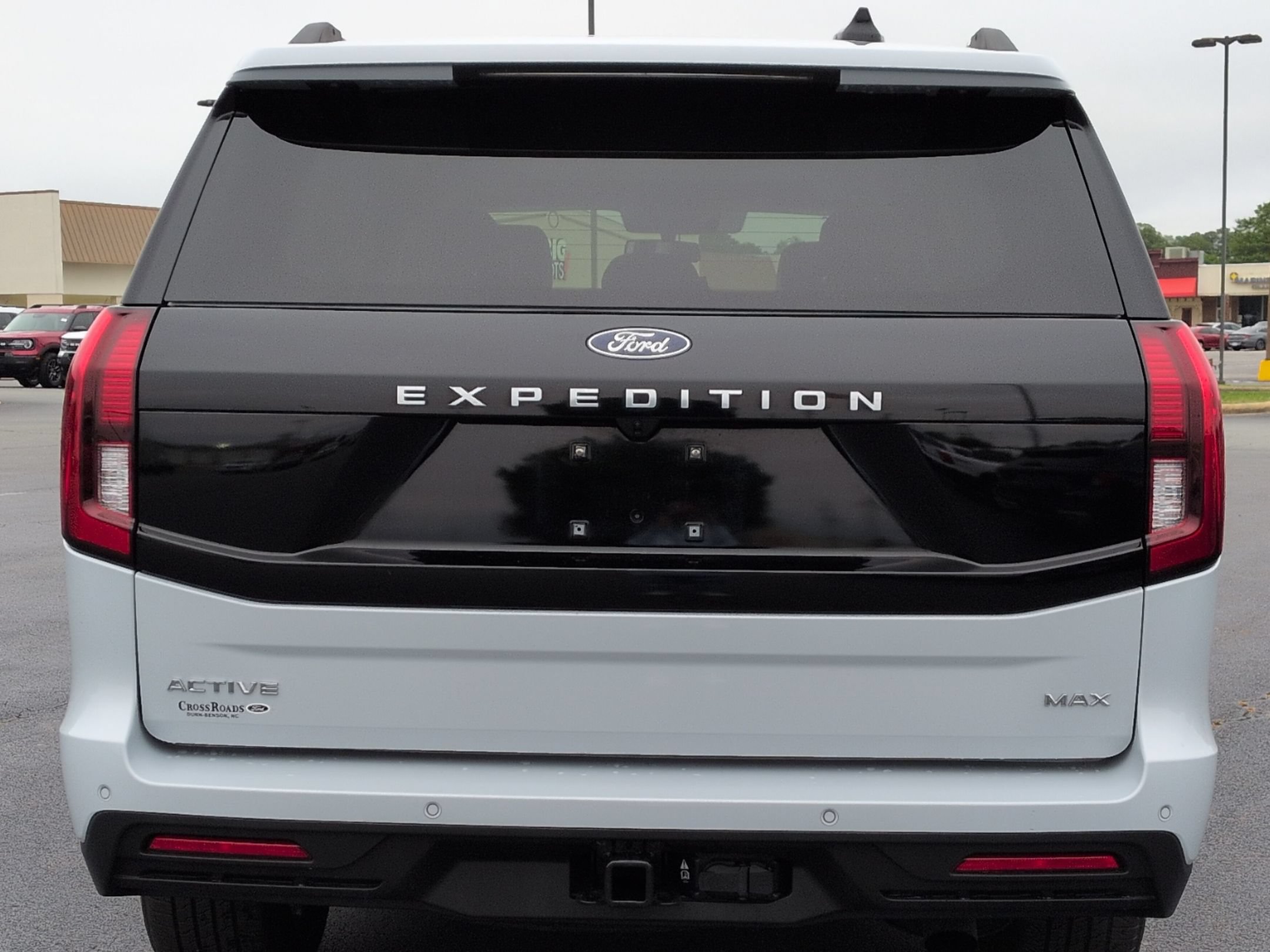 Used 2025 Ford Expedition Max Active RWD image 5