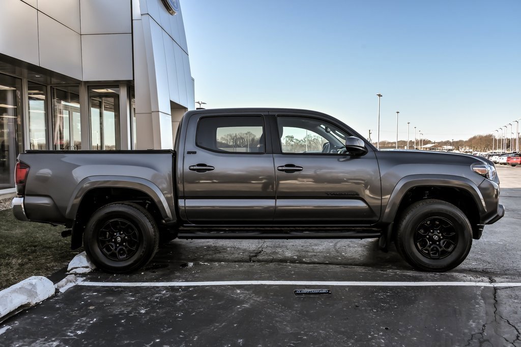 Used 2021 Toyota Tacoma SR5 image 9