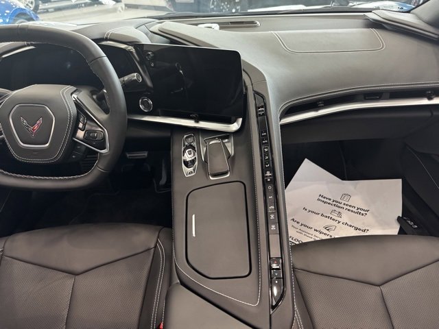 Used 2025 Chevrolet Corvette Stingray Coupe w/ 1LT image 2