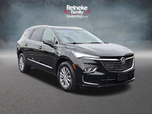 Used 2024 Buick Enclave Essence AWD/4WD image 3