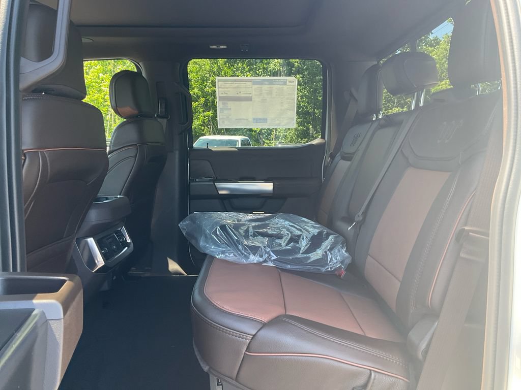 New 2026 Ford F350 King Ranch w/ FX4 Off-Road Package AWD/4WD image 14