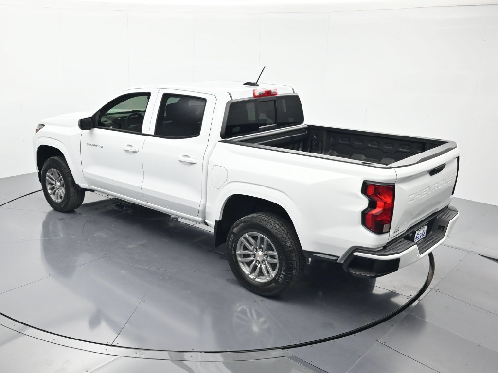 Used 2026 Chevrolet Colorado LT RWD image 34
