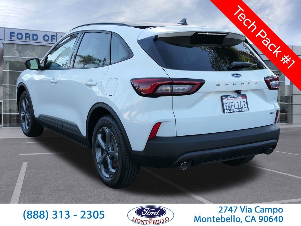 Used 2025 Ford Escape ST-Line w/ Equipment Group 301A image 7