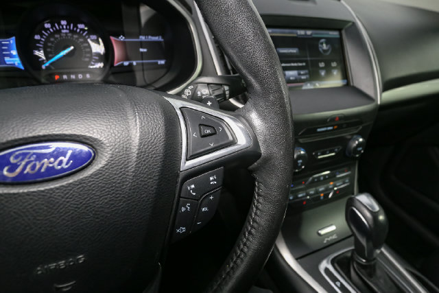 Used 2015 Ford Edge SEL w/ Equipment Group 201A AWD/4WD image 28