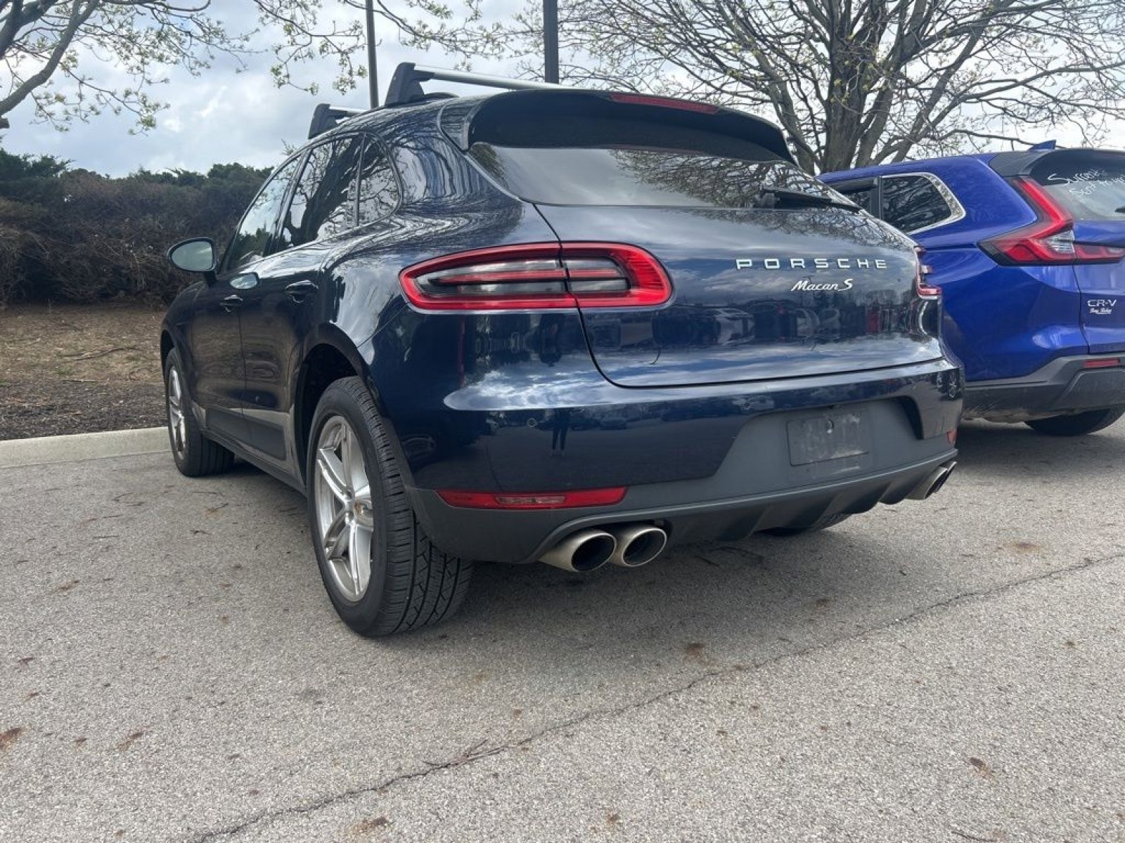 Used 2017 Porsche Macan S image 8