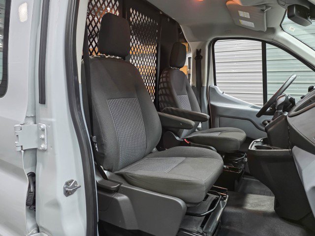 Used 2018 Ford Transit 250 130 Low Roof w/ Exterior Upgrade Package RWD image 16