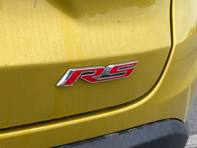 Used 2024 Chevrolet Trax RS w/ Sunroof Package FWD image 17
