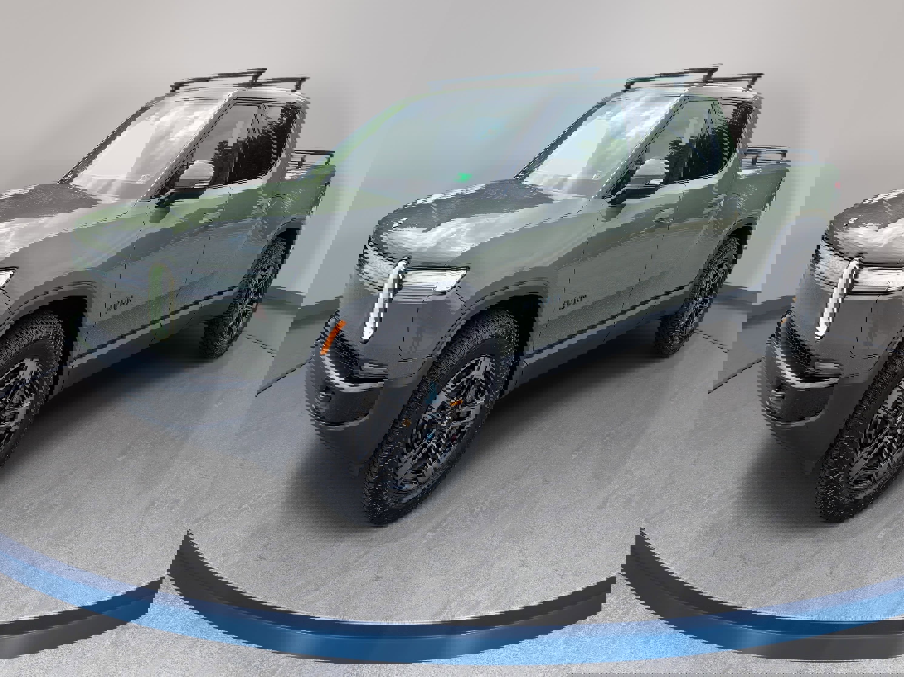 Used 2026 Rivian R1T Premium AWD/4WD image 1