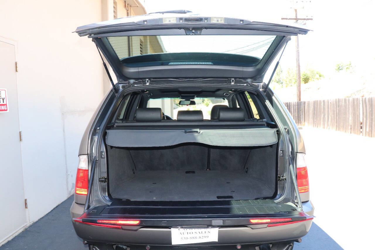 Used 2005 BMW X5 3.0i image 49