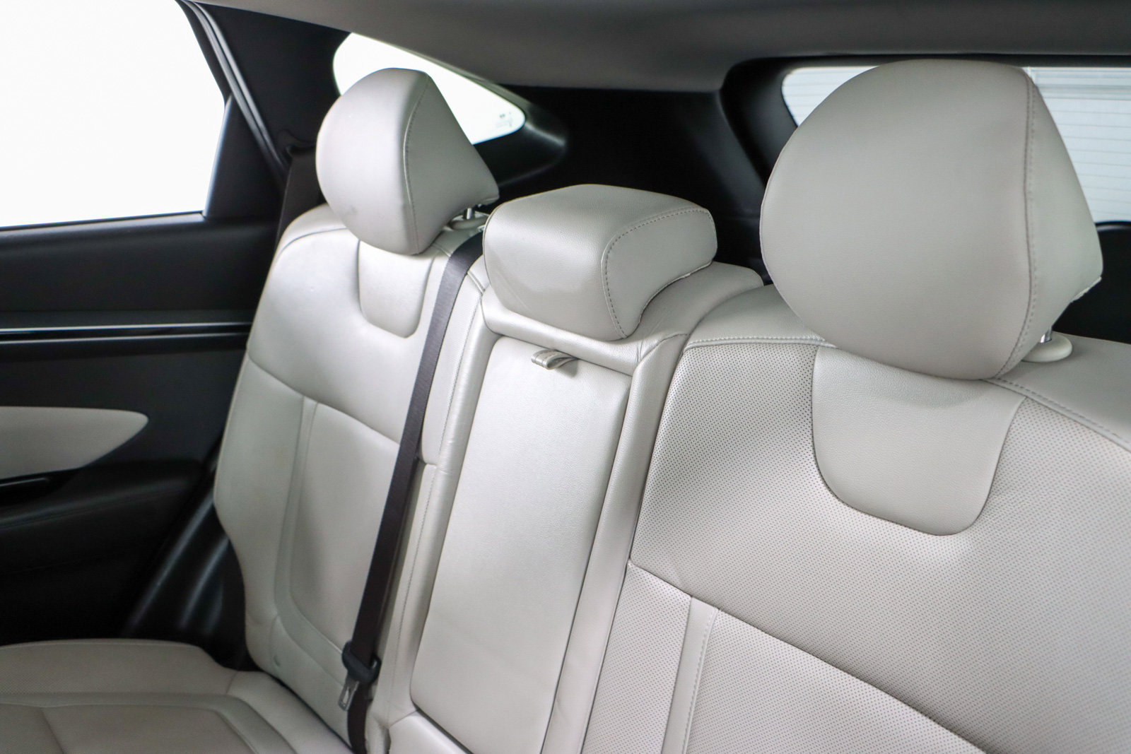 Used 2023 Hyundai Tucson Limited image 26