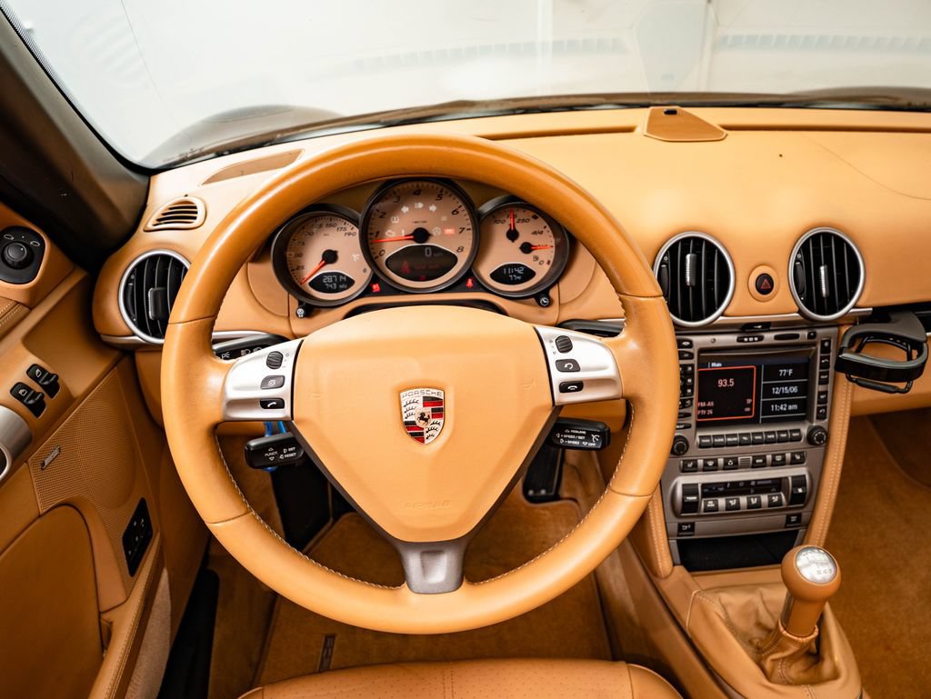 Used 2007 Porsche Boxster S RWD image 38